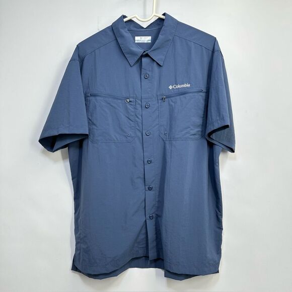 Columbia Mens' Size L Muted Blue Button Front 100% Nylon Short Sleeve Shirt - Picture 1 of 9